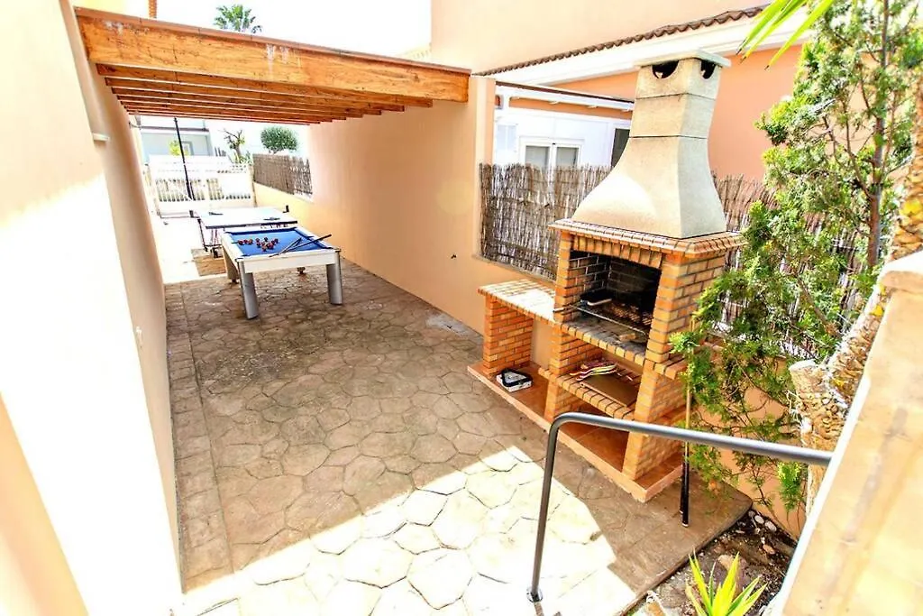 度假居 Villa Albatros 穆罗